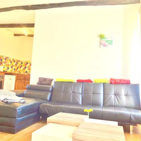 Villa with 4 bedrooms in Saint-Cernin-de-l'Herm, with private pool, furnished garden and WiFi Vakantiehuis *