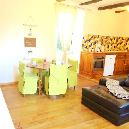 Villa with 4 bedrooms in Saint-Cernin-de-l'Herm, with private pool, furnished garden and WiFi * Saint-Cernin-de-lʼHerm
